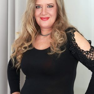 Hot XXX
 mature sex gallery
 highlighting the incredible
 Magda with the support of the good people at
 50 Plus MILFs